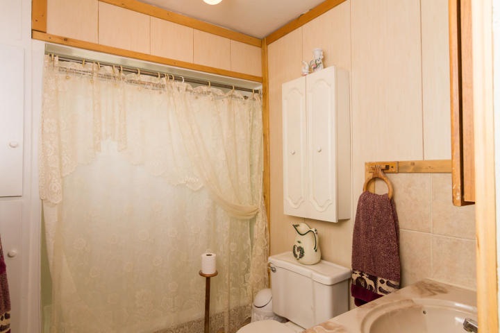 2525 Highline Road Chewelah, WA 99109 - Photo 8 of 18 Gallery Image 8