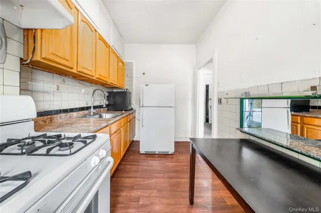 $1,200,000 | 30-77 42nd Street | Astoria