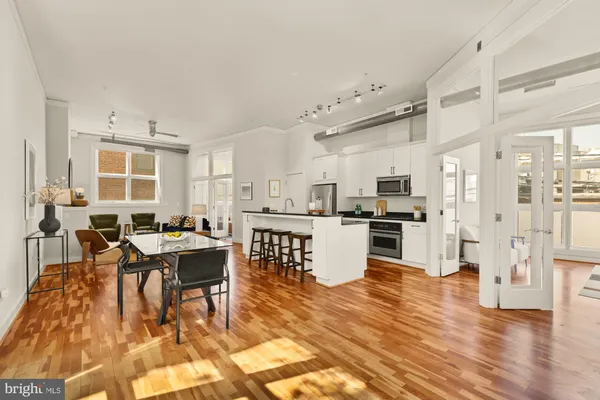 $724,900 | 2380 Champlain Street Northwest, Unit 203, Washington, DC 20009