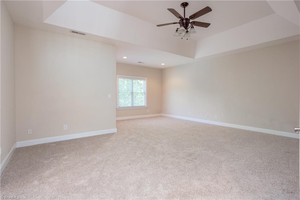 8606 Yvonne Court Oak Ridge, NC 27310 - Photo 7 of 21