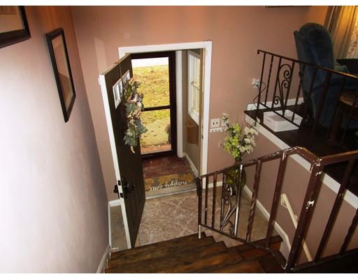 8 Tall Tree Road Sharon, MA 02067 - Photo 4 of 15