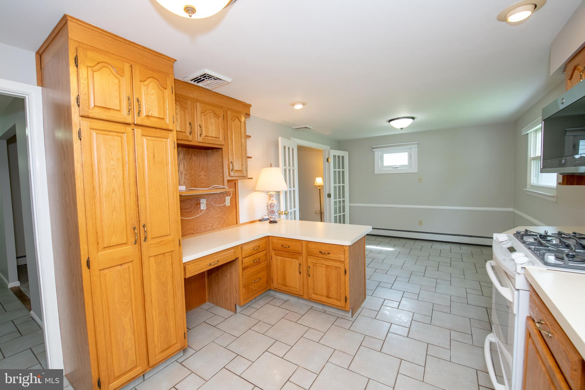 278 Kent Road Warminster, PA 18974 - Photo 7 of 22 Gallery Image 7