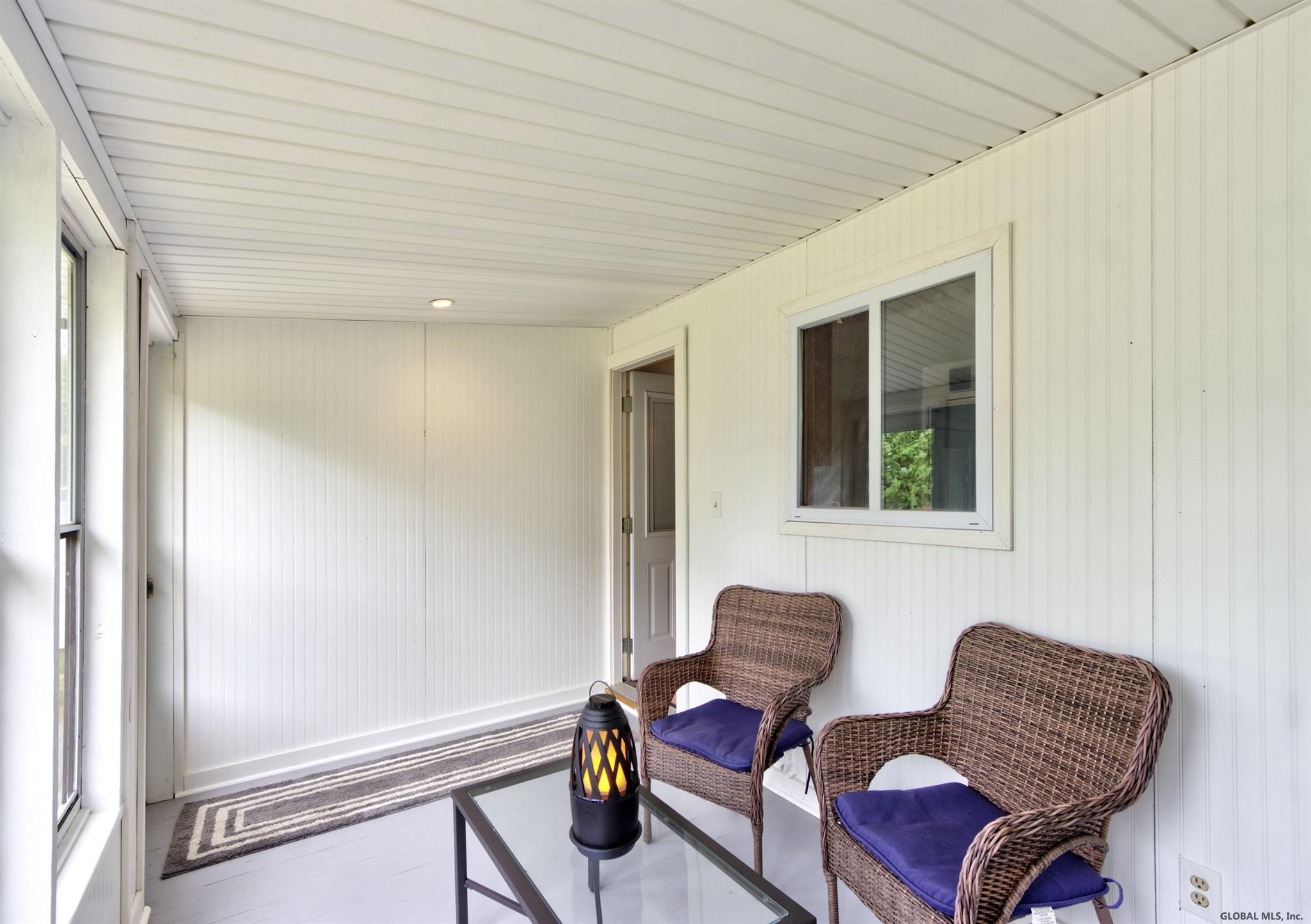 2069 Chepstow Road Rotterdam, NY 12303 - Photo 13 of 32 Photo 13