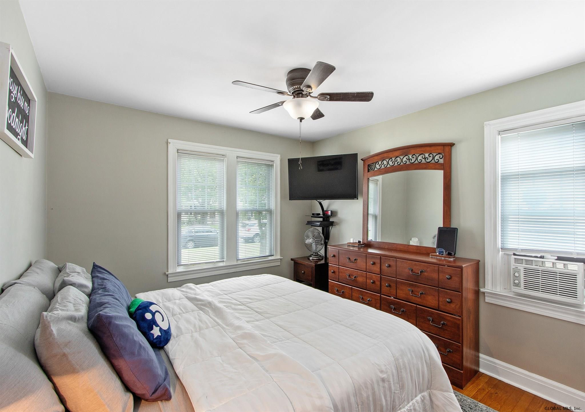 2069 Chepstow Road Rotterdam, NY 12303 - Photo 15 of 32 Photo 15