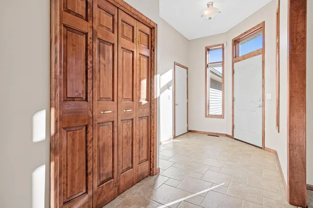 $530,000 | 2600 91st Crescent North, Brooklyn Park, MN 55443