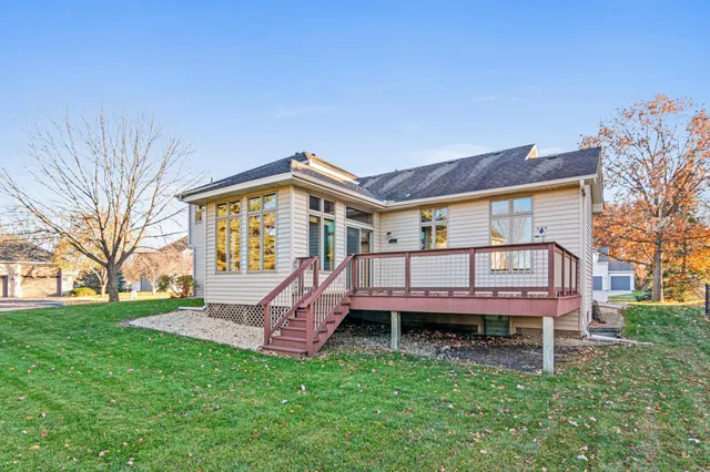 $530,000 | 2600 91st Crescent North, Brooklyn Park, MN 55443