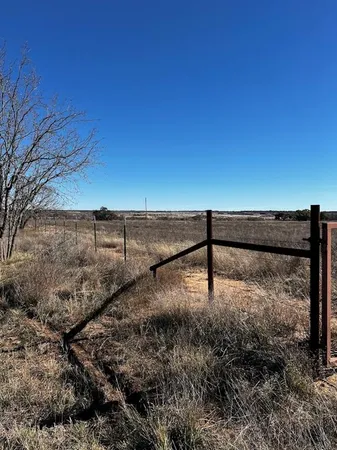 a view of an outdoor space and a yard