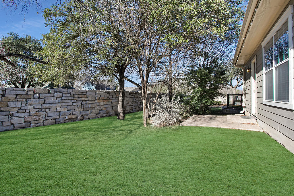 6715 Windrift Way, Unit 3 Austin, TX 78745 - Photo 34 of 37