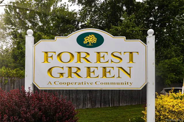 $269,316 | 2449 Union Boulevard, Unit 9B, Islip, NY 11751