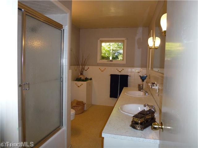 2804 Montclair Road Winston-Salem, NC 27106 - Photo 15 of 15 Other. Bathroom
