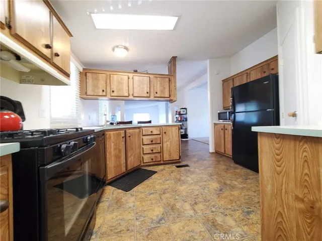 $275,000 | 29021 Bouquet Canyon Road, Unit 213, Saugus, CA 91350