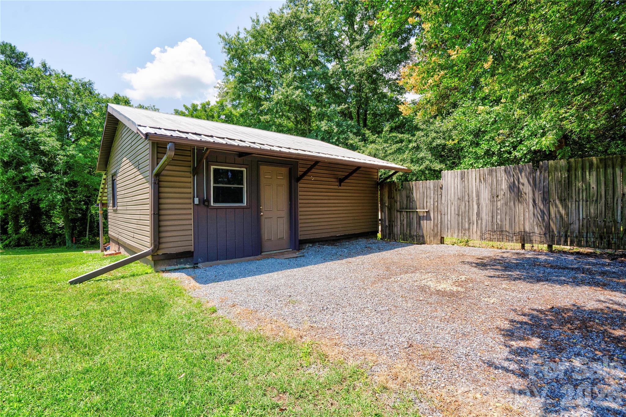 246 Putnam Lake Road Kings Mountain, NC 28086 - Photo 41 of 48