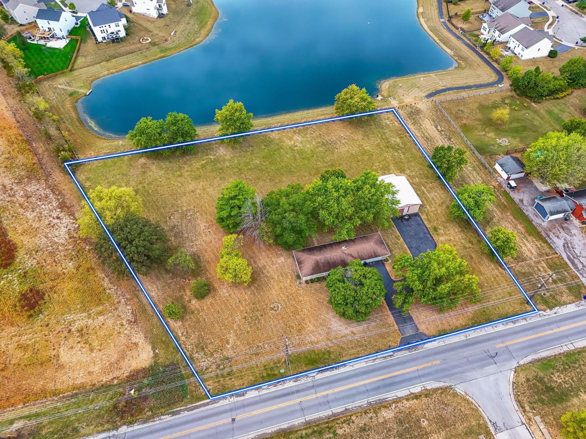 381 Galloway Road Galloway, OH 43119 - Photo 4 of 61 381 Galloway (RT Drone)-1