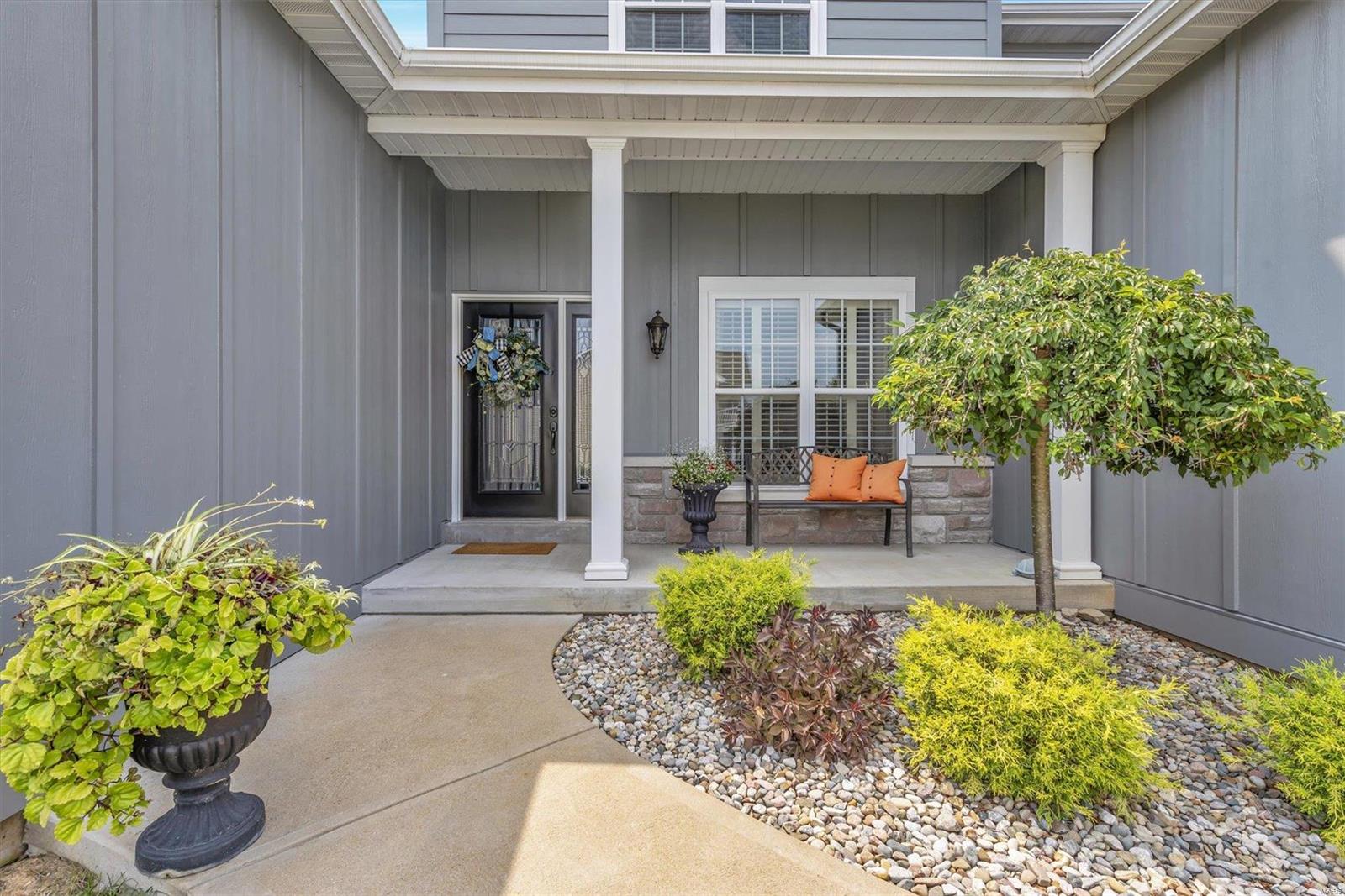 431 Hillington Drive Eureka, MO 63025 - Photo 2 of 33