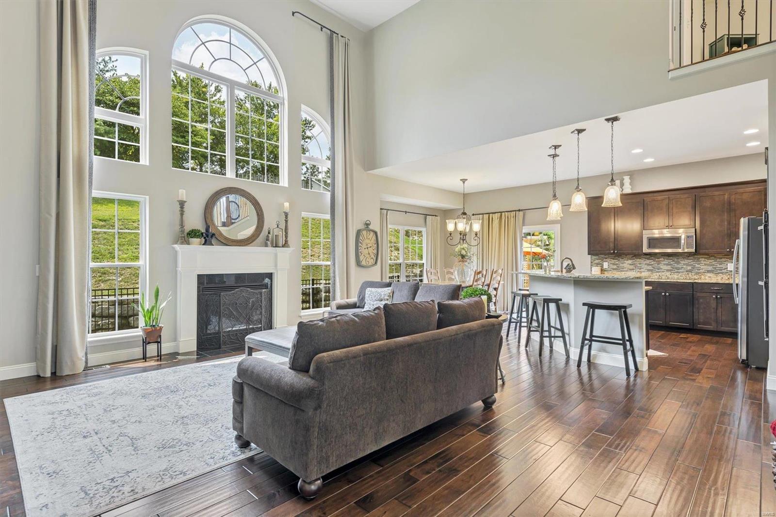 431 Hillington Drive Eureka, MO 63025 - Photo 15 of 33