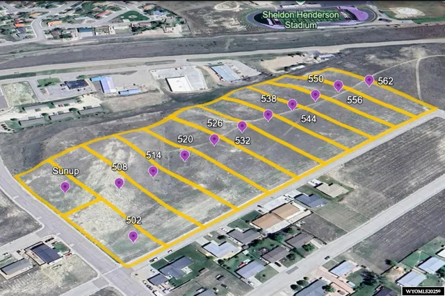 $79,900 | 526 Emigrant Drive, Glenrock, WY 82637
