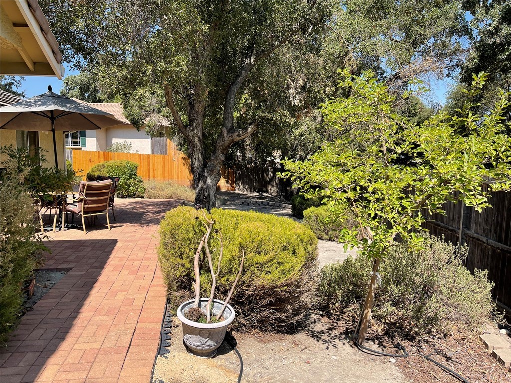 9024 Cascada Road Atascadero, CA 93422 - Photo 12 of 16