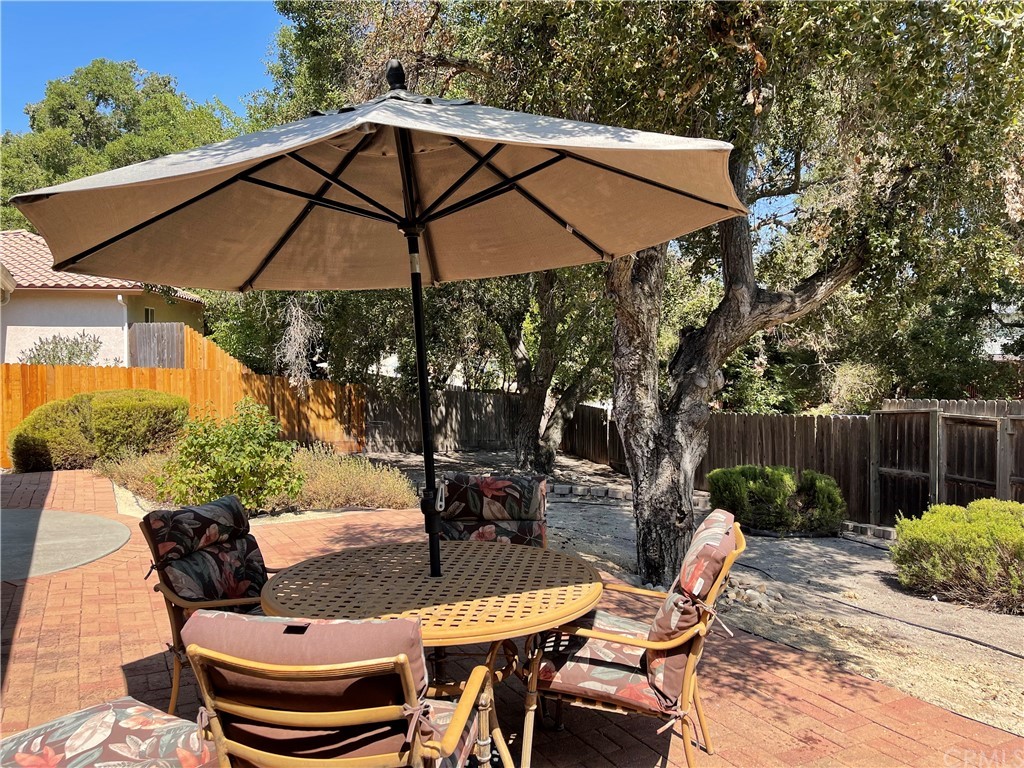 9024 Cascada Road Atascadero, CA 93422 - Photo 14 of 16