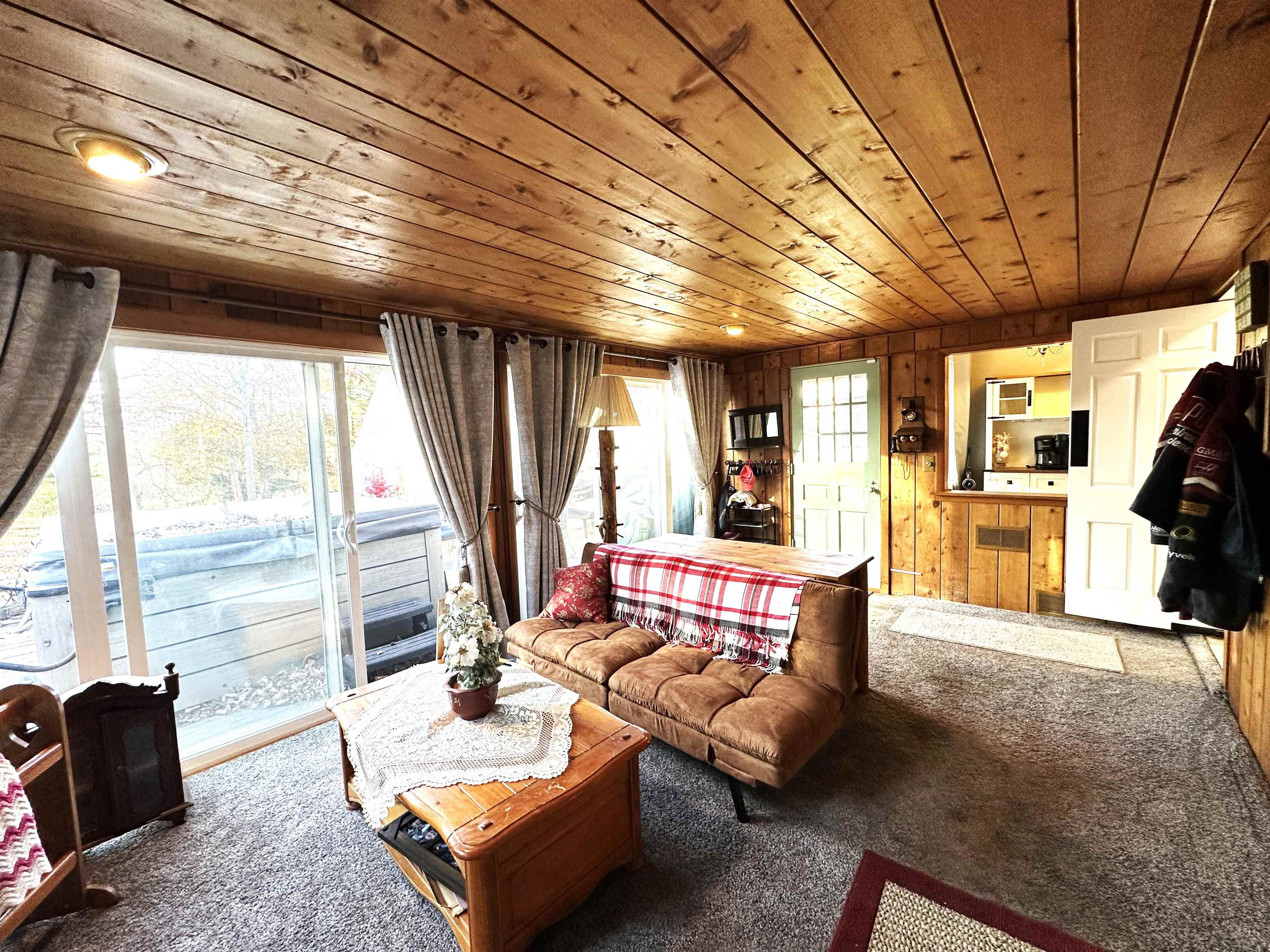 1640 East Ridge Road Beloit, WI 53511 - Photo 6 of 55