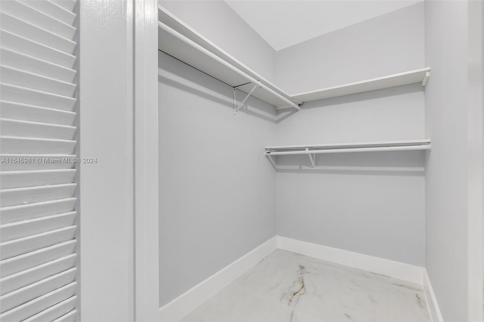 2008 Hythe A, Unit 2008 Boca Raton, FL 33434 - Photo 16 of 28 Gallery Image 16