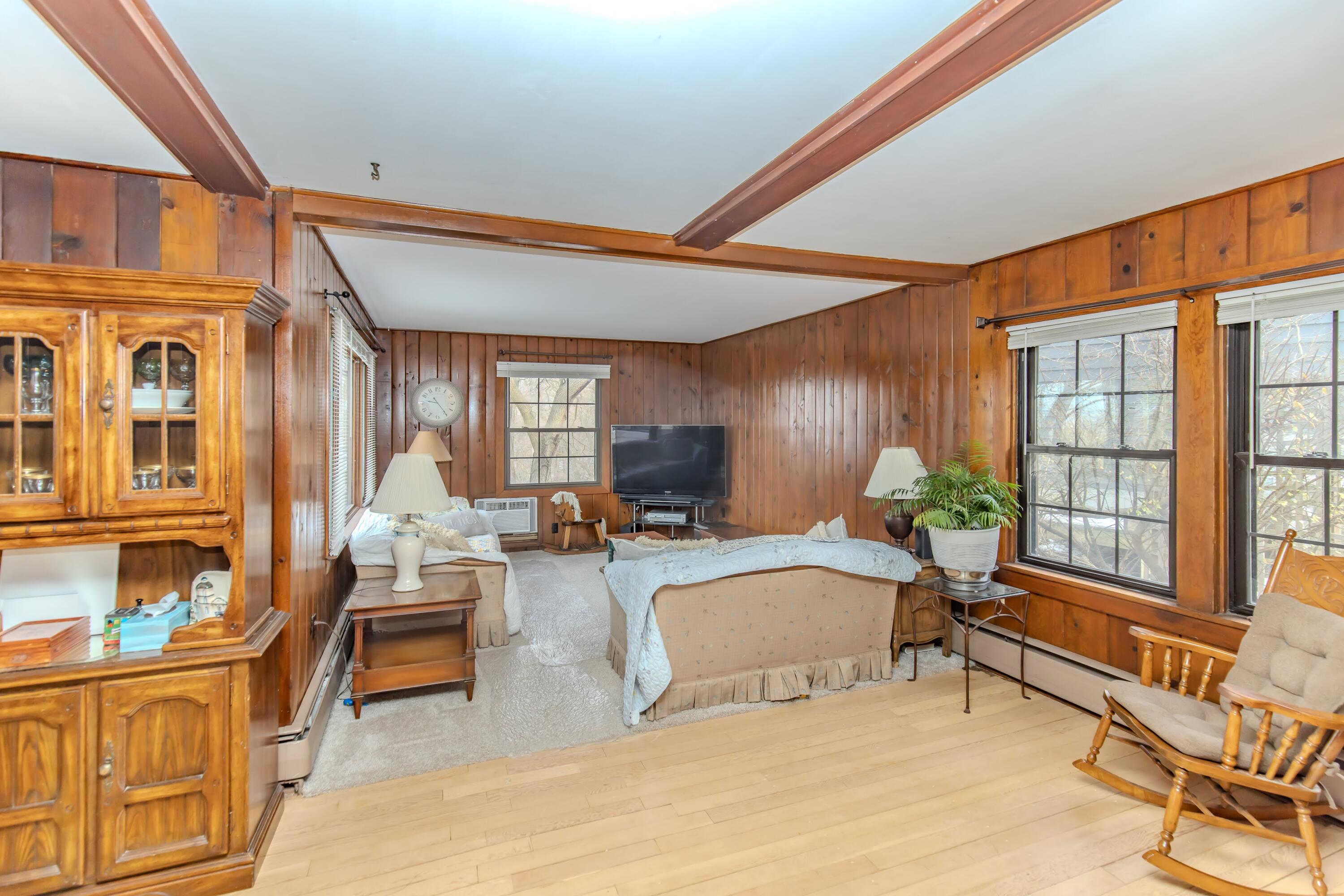 30 Sunset Trail Portage, IN 46368 - Photo 9 of 47 a bed room with furniture and a window