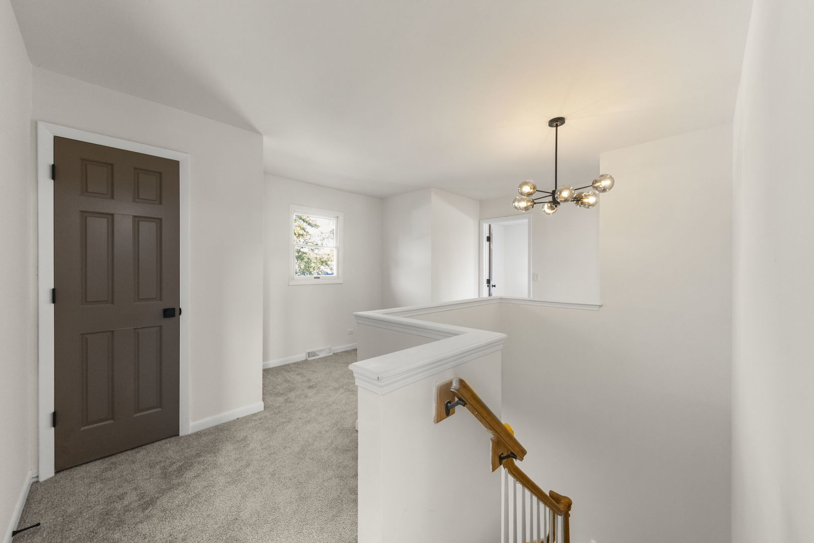 2823 Cooper Court Woodridge, IL 60517 - Photo 19 of 32 a view of a livingroom with a fireplace