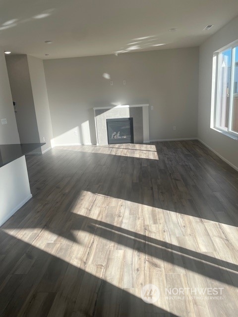 2822 Laurel Loop Milton, WA 98354 - Photo 4 of 6 a view of a living room with a large window