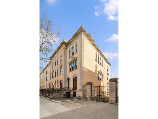 $3,100,000 | 218 West 139th Street | Central Harlem