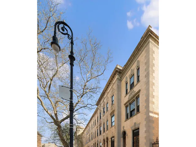 $3,100,000 | 218 West 139th Street | Central Harlem
