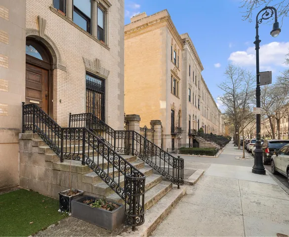$3,100,000 | 218 West 139th Street | Central Harlem