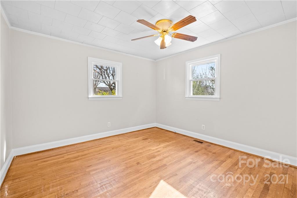 2098 Union Grove Road Lenoir, NC 28645 - Photo 23 of 37 Gallery Image 23