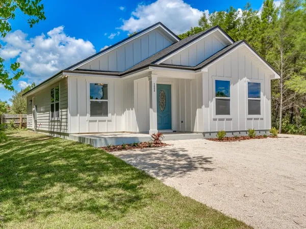 $285,000 | 1666 Landing Street, Carrabelle, FL 32322
