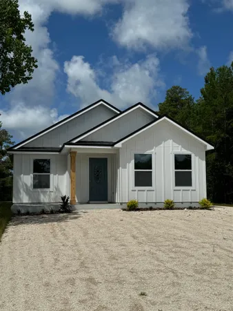 $299,900 | 1666 Landing Street, Carrabelle, FL 32322