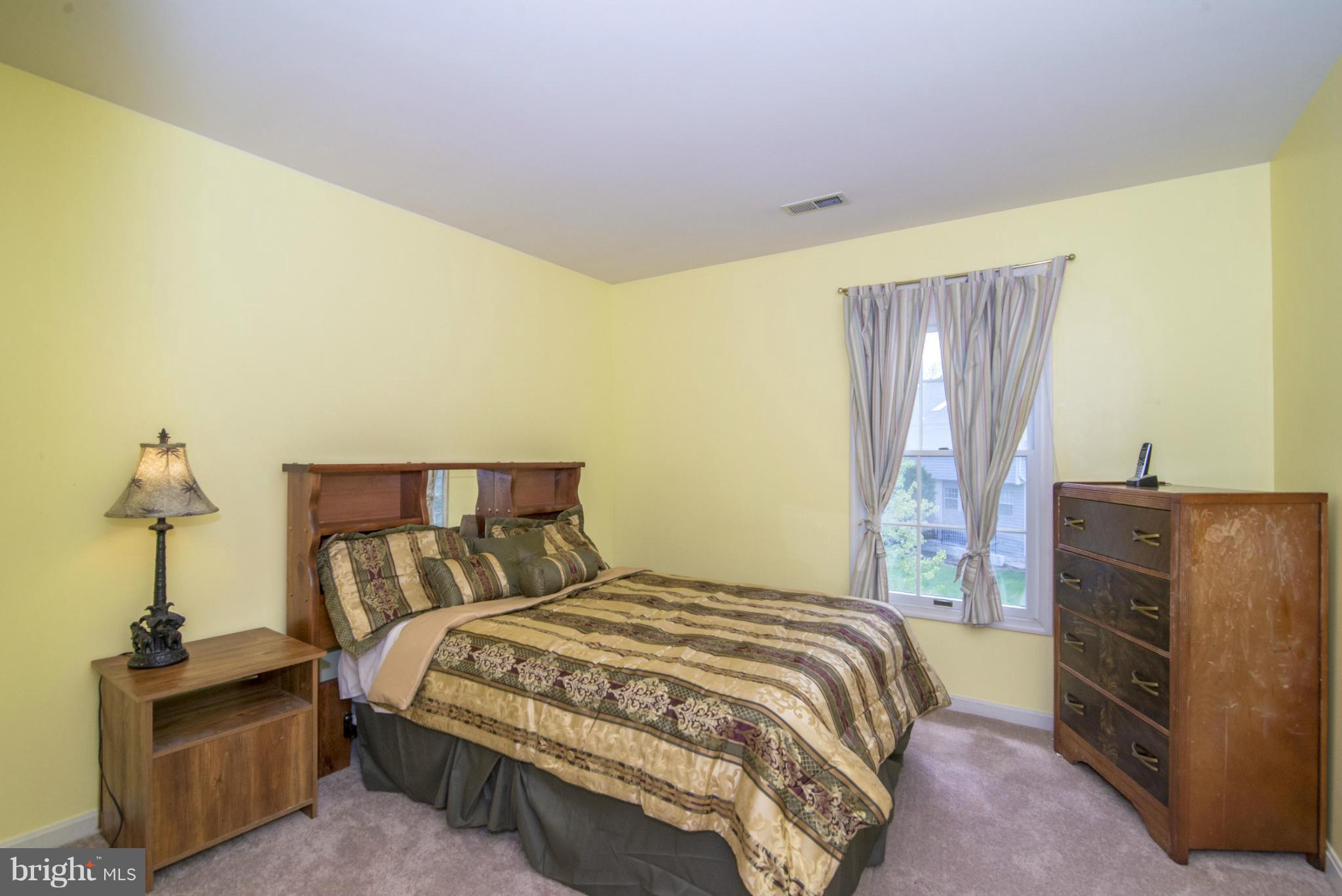 607 Angelwing Lane Frederick, MD 21703 - Photo 23 of 30 Middle Bedroom