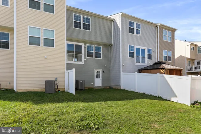 $1,650 | 18 Chillingham Court, Martinsburg, WV 25405