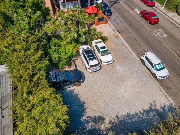 a car parked in front of a house