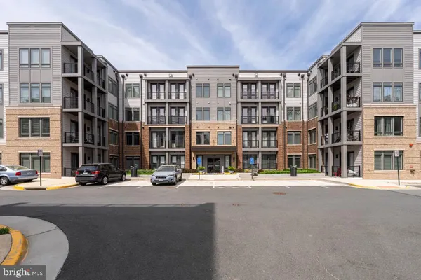 $689,900 | 1669 Bandit Loop, Unit 406A, Reston, VA 20190