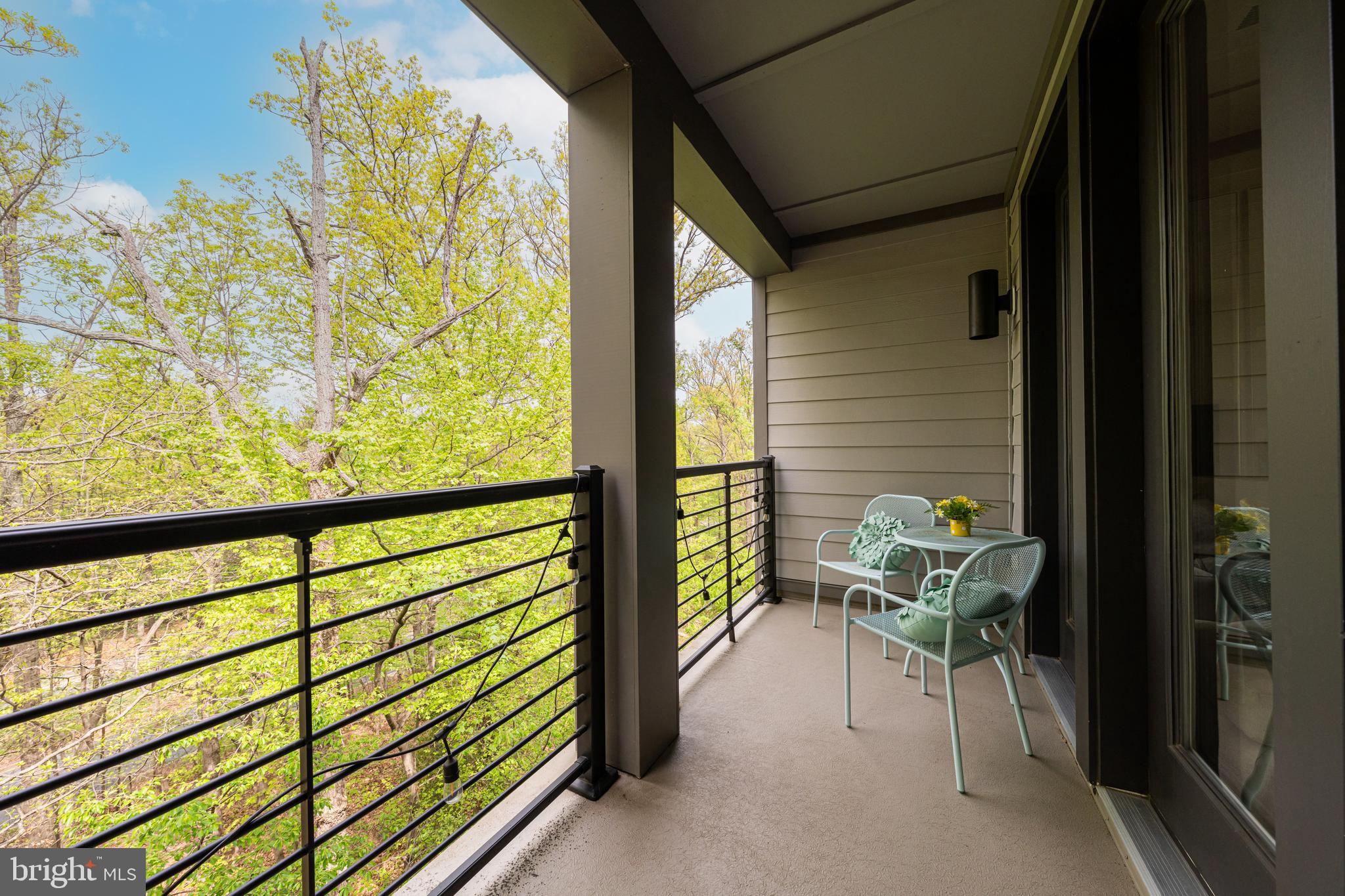 1669 Bandit Loop, Unit 406A Reston, VA 20190 - Photo 4 of 37