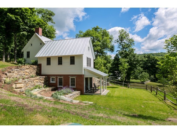 482 Joe Lord Road Corinth, VT 05086 - Photo 13 of 15