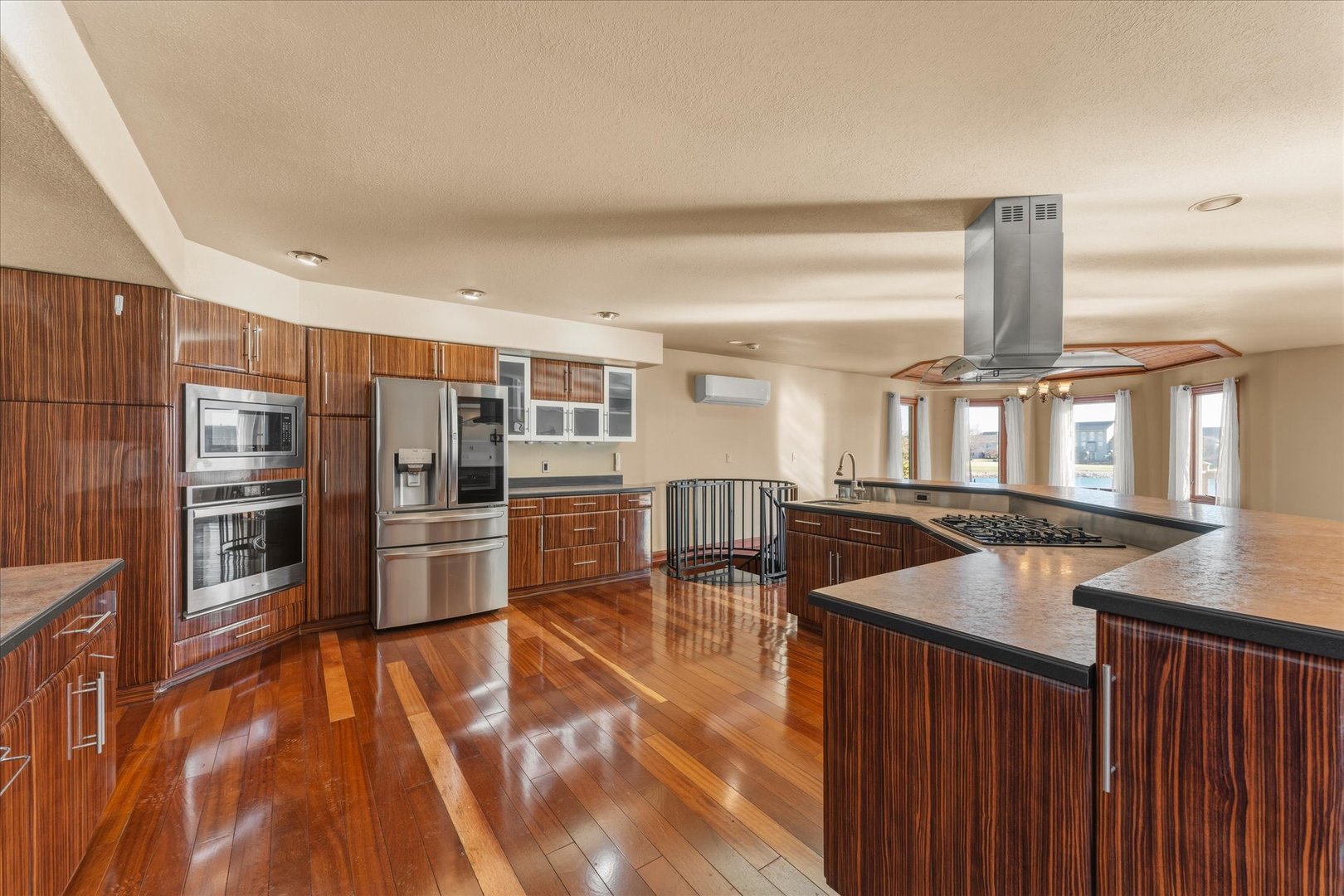 2208 Altoona Road Bloomington, IL 61705 - Photo 11 of 53