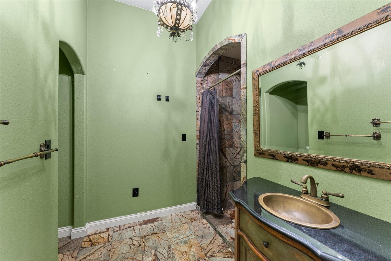 2208 Altoona Road Bloomington, IL 61705 - Photo 15 of 53