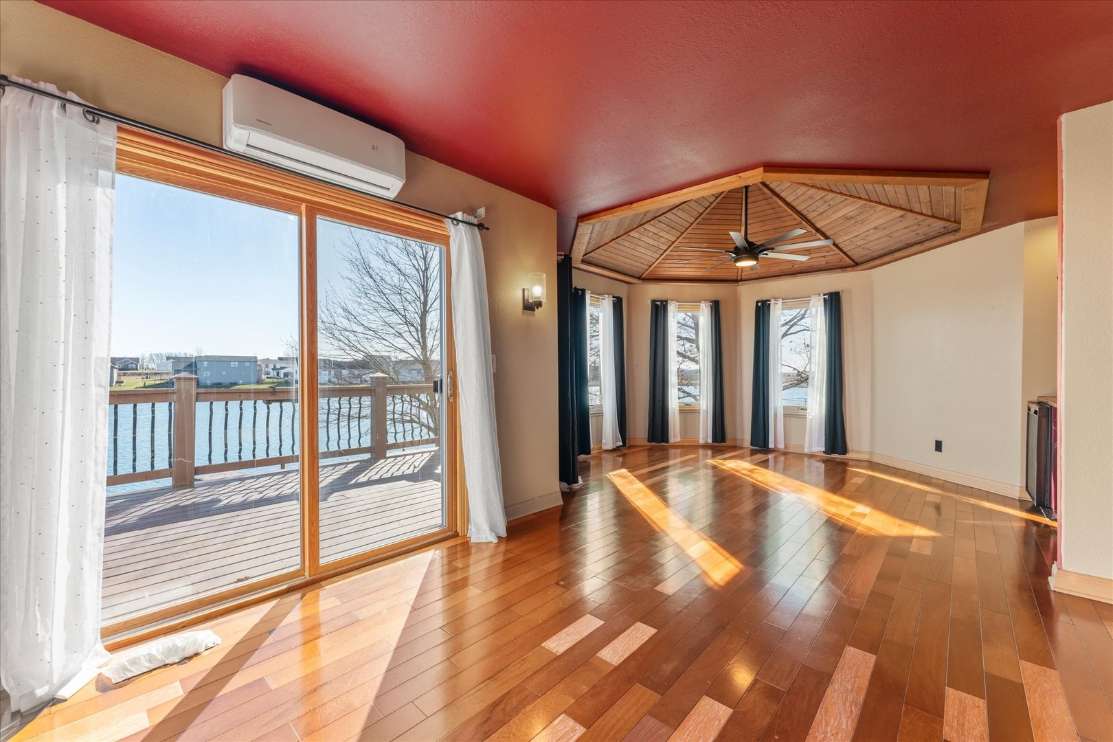 2208 Altoona Road Bloomington, IL 61705 - Photo 17 of 53