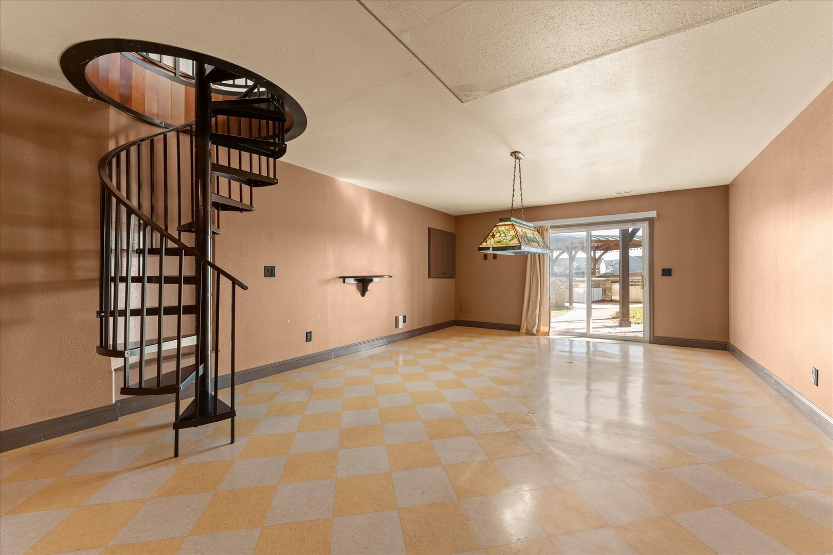 2208 Altoona Road Bloomington, IL 61705 - Photo 25 of 53