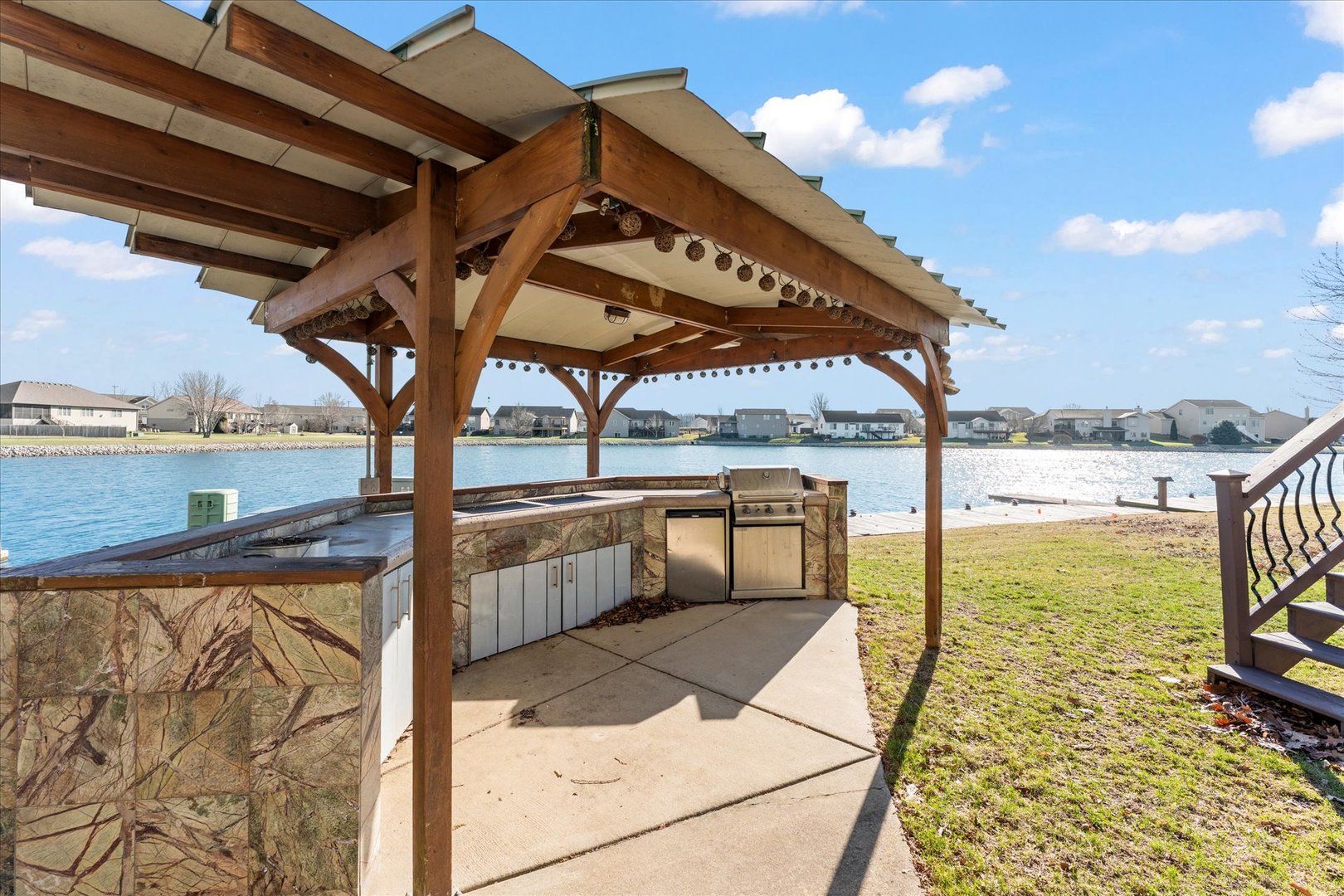 2208 Altoona Road Bloomington, IL 61705 - Photo 36 of 53