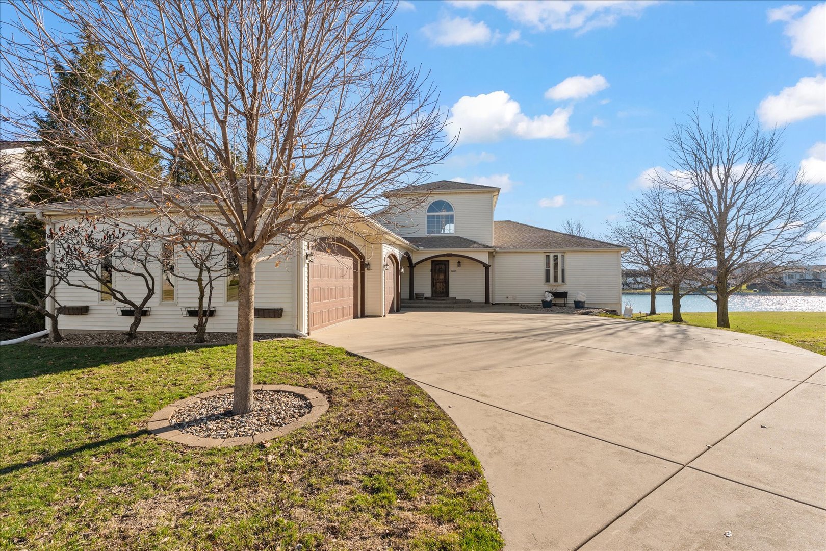 2208 Altoona Road Bloomington, IL 61705 - Photo 46 of 53