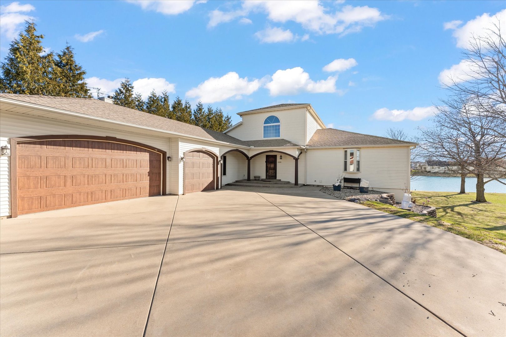 2208 Altoona Road Bloomington, IL 61705 - Photo 47 of 53