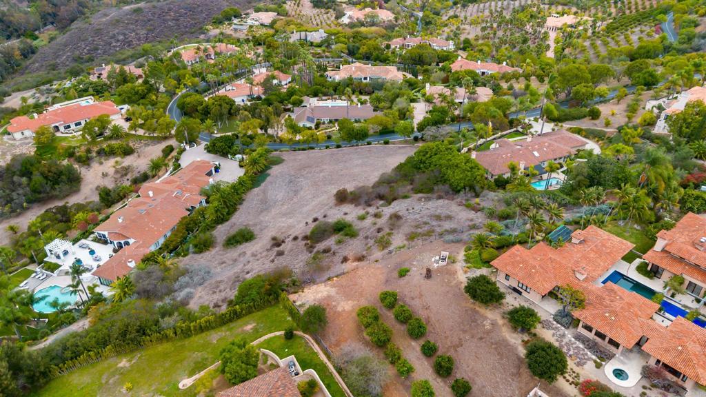 18174 Via Ascenso Encinitas, CA 92024 - Photo 6 of 16