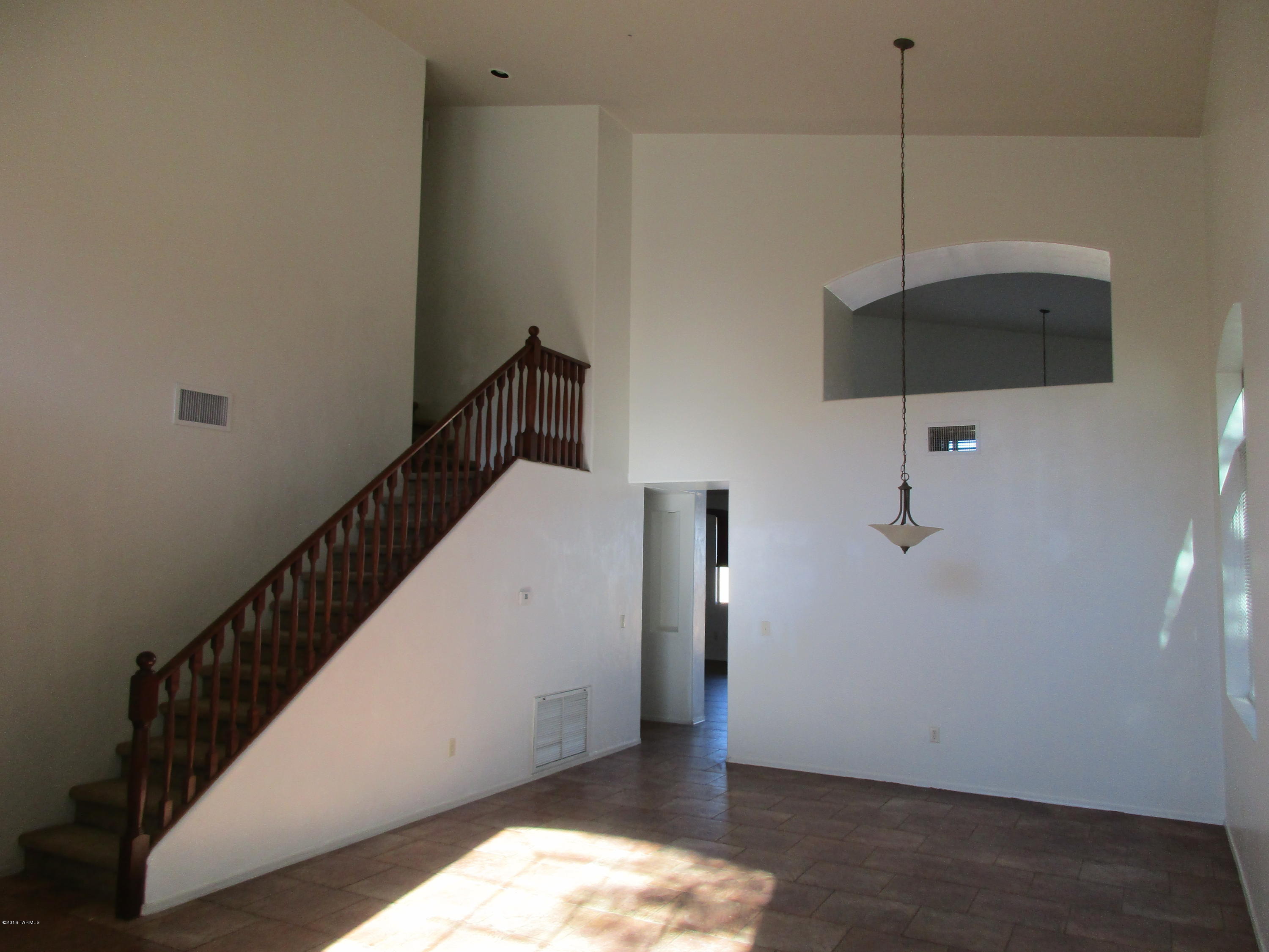 10453 East Rita Ranch Crossing Circle Tucson, AZ 85747 - Photo 8 of 10