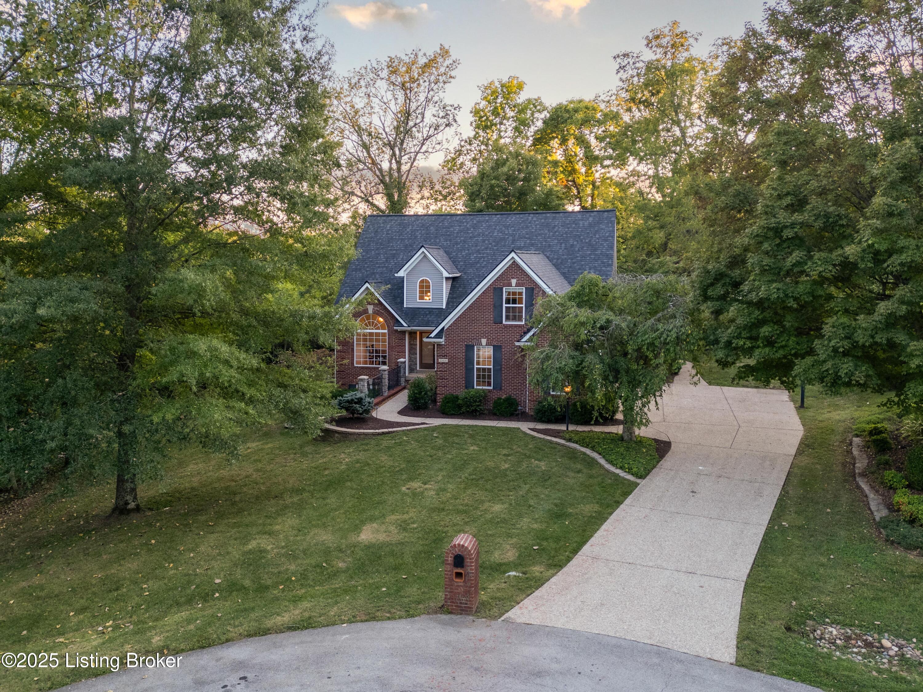 13414 Creekview Road Prospect, KY 40059 - Photo 2 of 80 13414 Creekview Rd-2