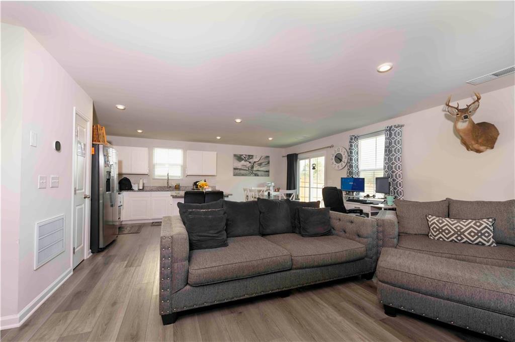 377 Cartecay Drive Calhoun, GA 30701 - Photo 3 of 22